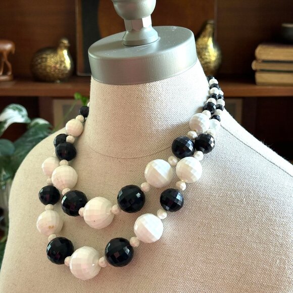 Vintage Black & White Double Strand Statement Necklace W/ Chunky Disco Ball Bead - Picture 4 of 6
